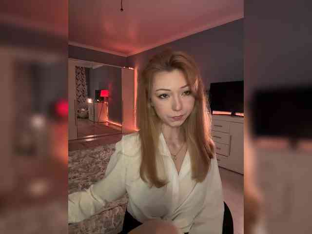 ShyAlya webcam