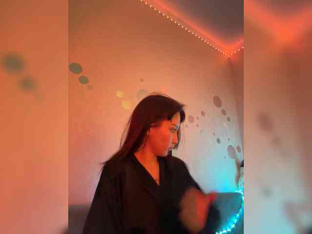 ShyAlya webcam
