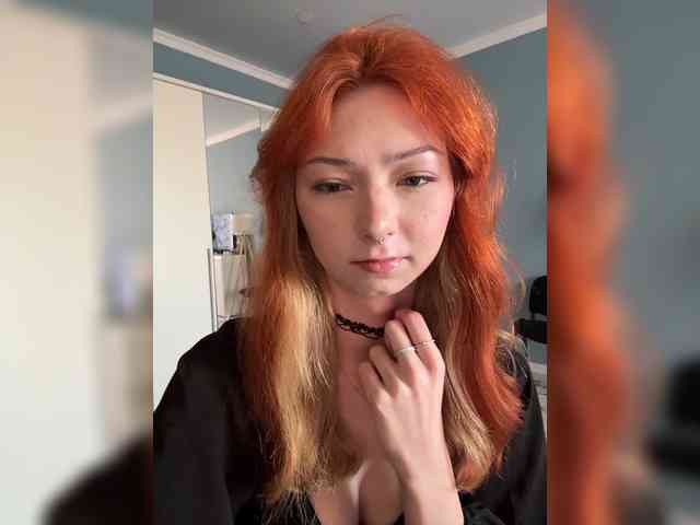 CrazyAleona Live Webcam on BongaCams