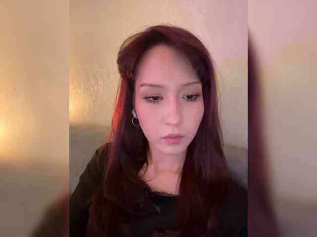 ShyAlya webcam