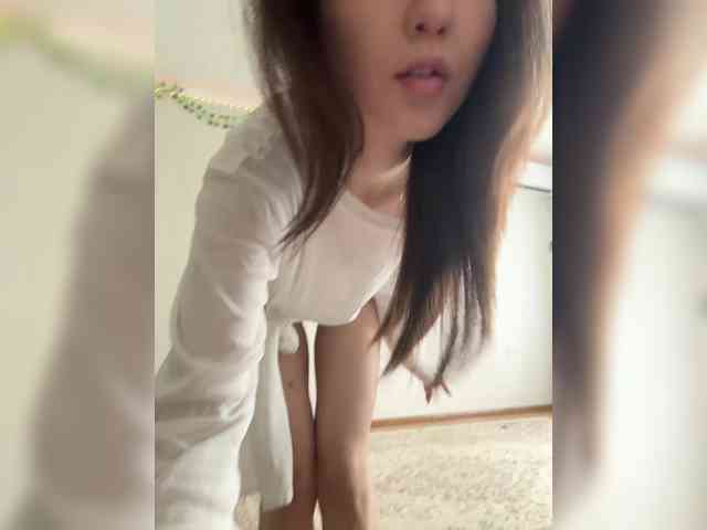 ShyAlya webcam