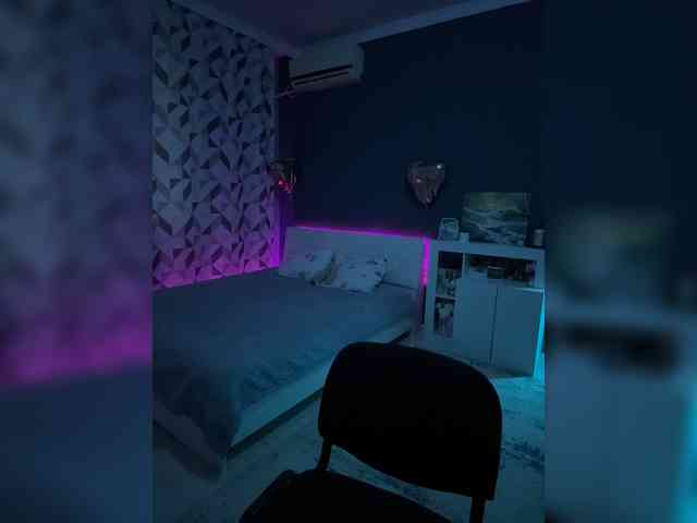 ShyAlya webcam