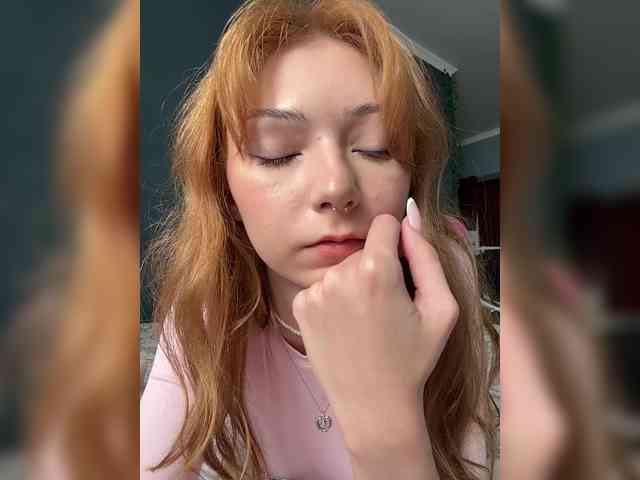 CrazyAleona Sex Cam Show