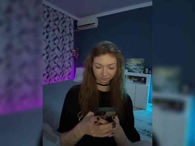 ShyAlya webcam