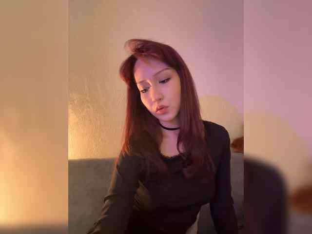 ShyAlya webcam