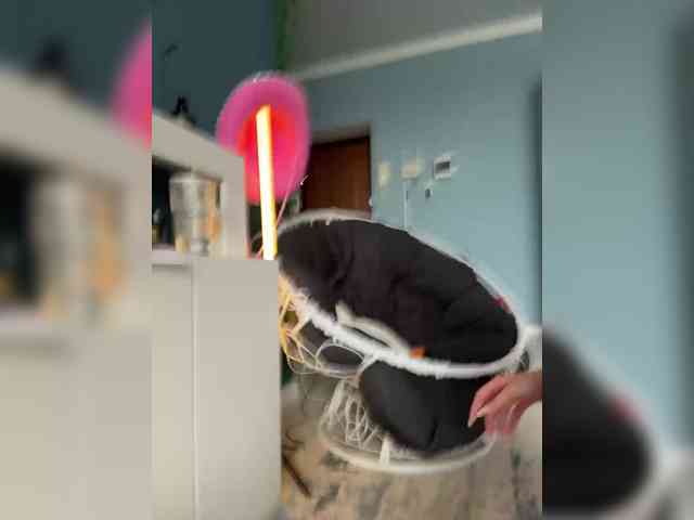 ShyAlya webcam