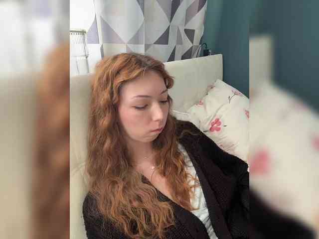 ShyAlya webcam