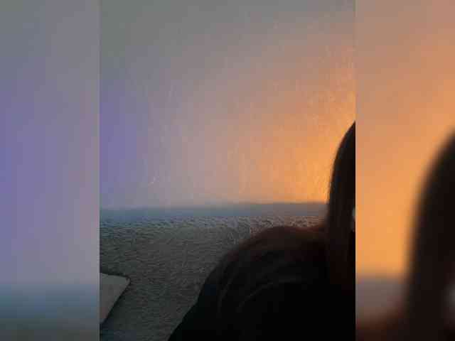 ShyAlya webcam