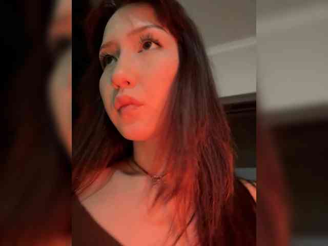ShyAlya webcam