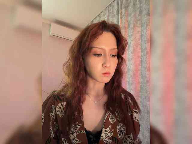 ShyAlya webcam