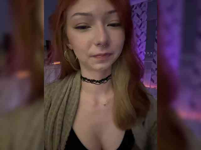 CrazyAleona Live Webcam on BongaCams