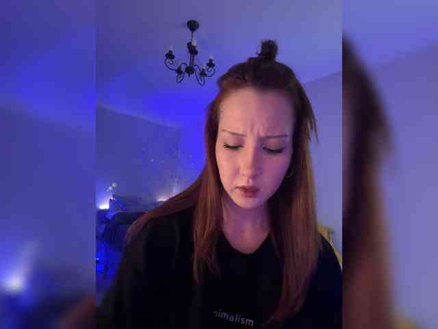 ShyAlya webcam