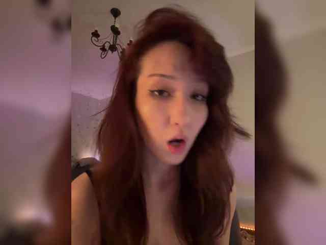 ShyAlya webcam