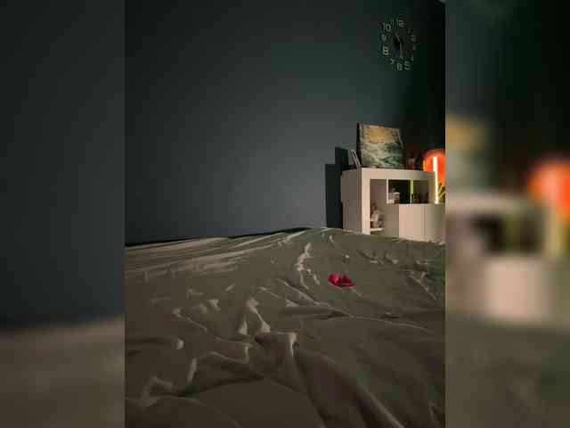 CrazyAleona Sex Cam Show