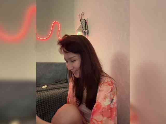 ShyAlya webcam
