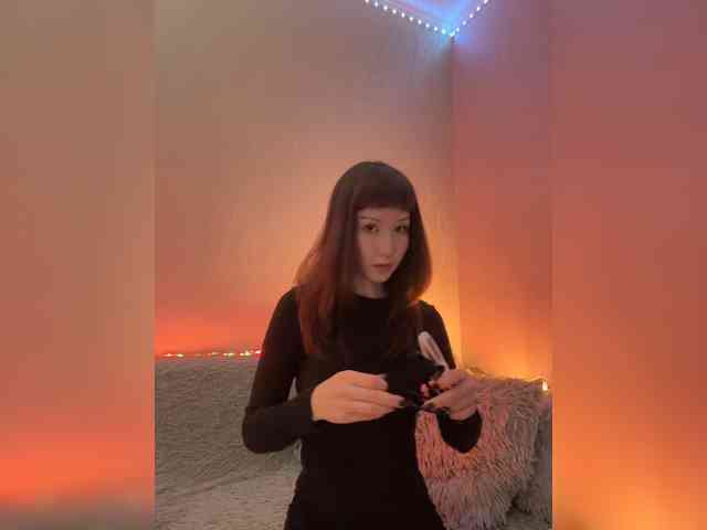 ShyAlya webcam