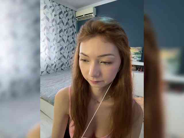 ShyAlya webcam