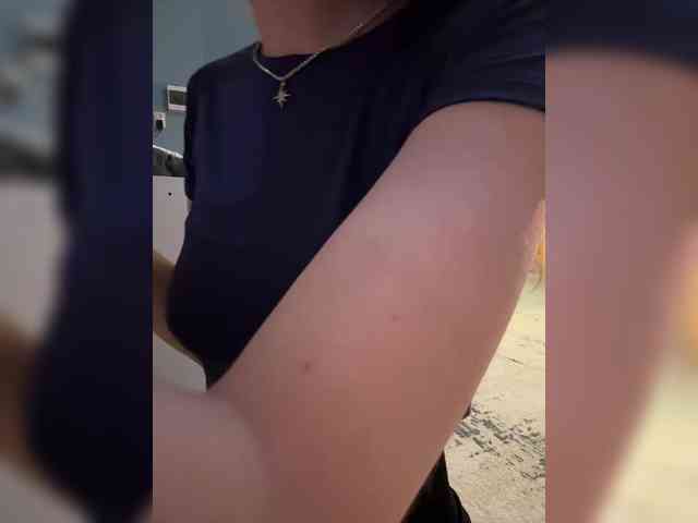 CrazyAleona Sex Cam Show