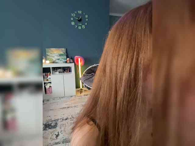 ShyAlya webcam