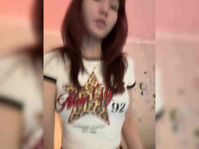 ShyAlya webcam