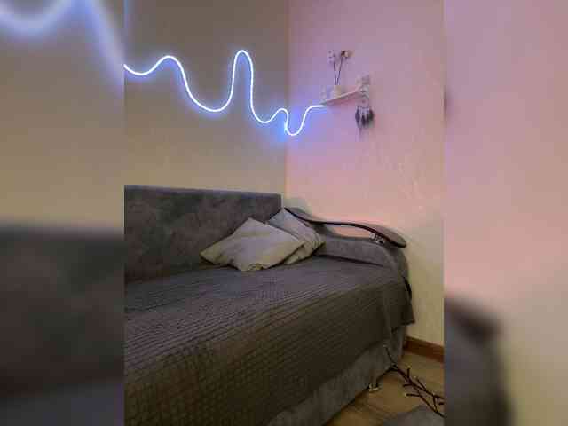 ShyAlya webcam