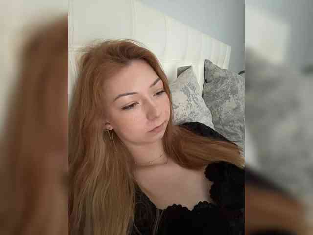 ShyAlya webcam