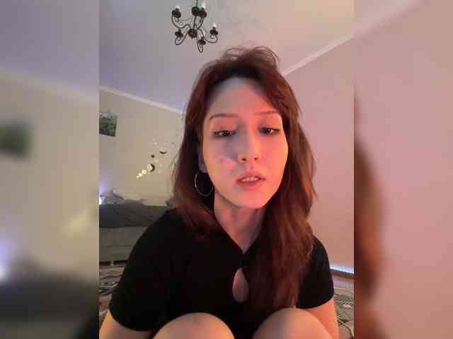 ShyAlya webcam