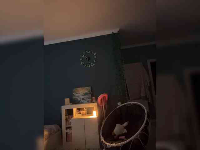 ShyAlya webcam