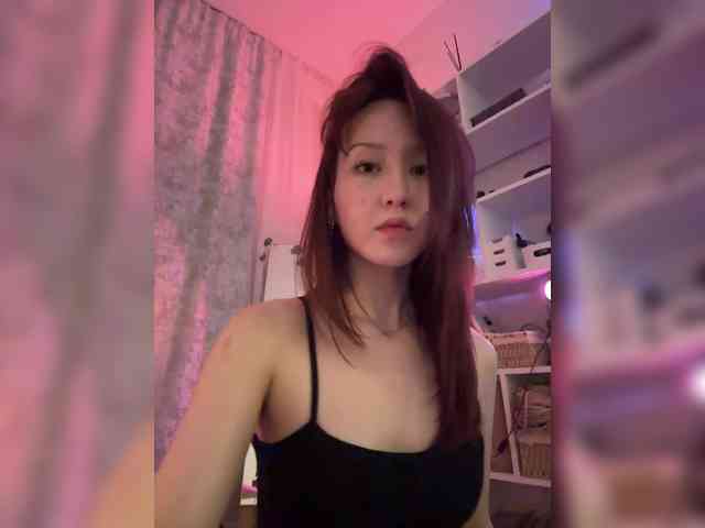 ShyAlya webcam