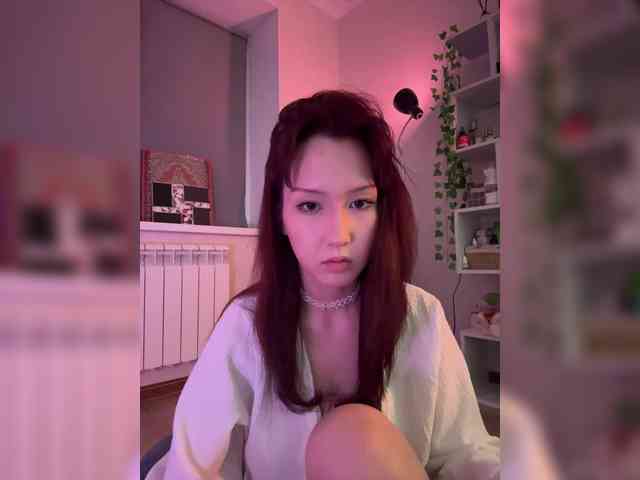 ShyAlya webcam