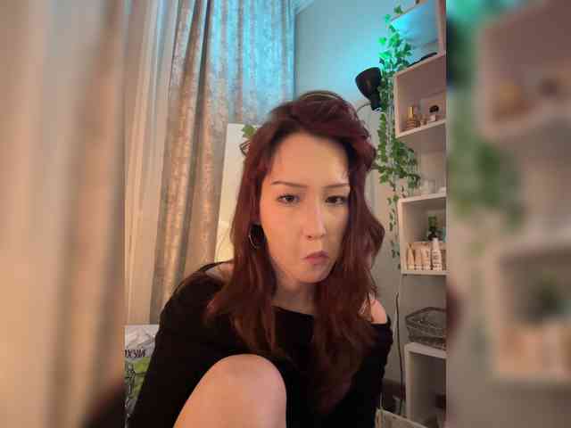 ShyAlya webcam