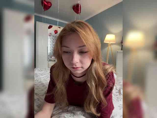 ShyAlya webcam