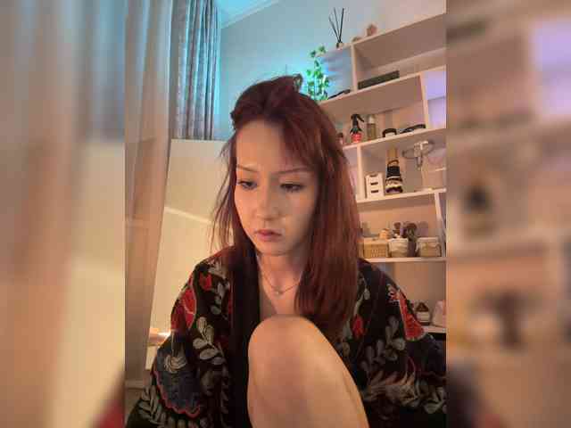 ShyAlya webcam