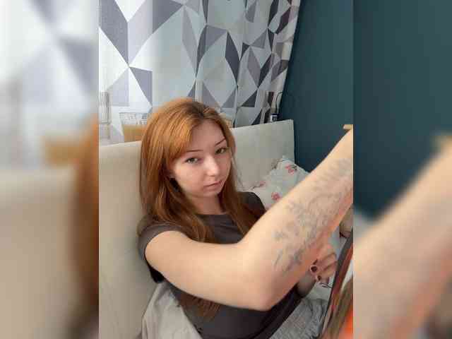 ShyAlya webcam