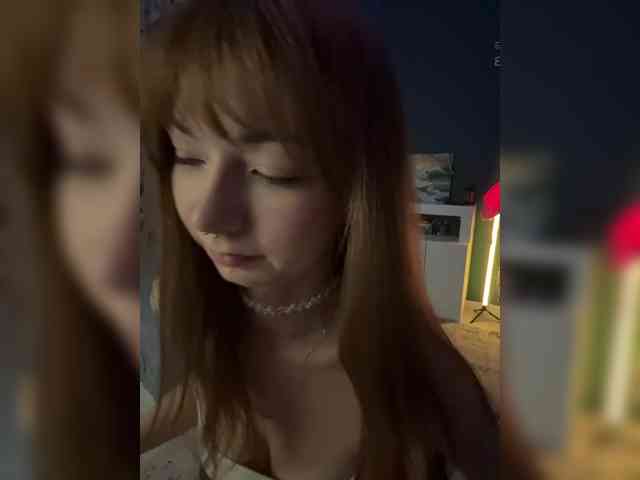 ShyAlya webcam