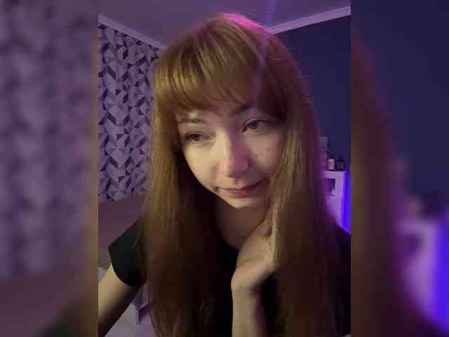 ShyAlya webcam