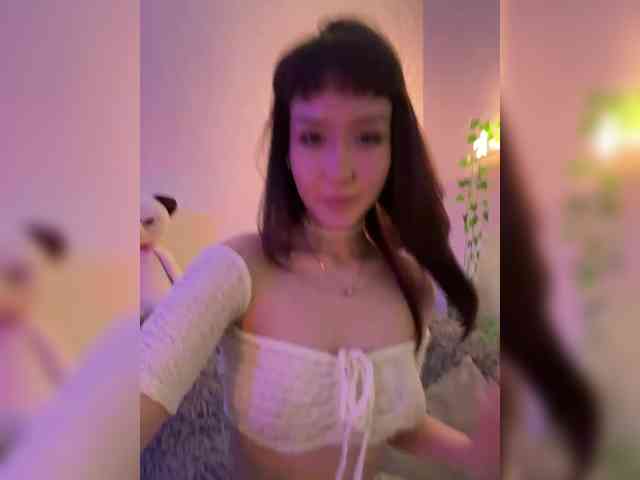 ShyAlya webcam