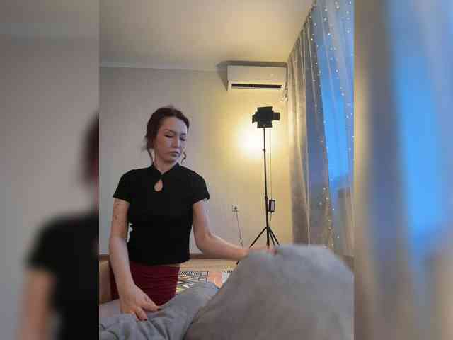 ShyAlya webcam