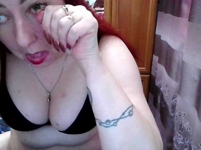 SophieNightAh live cam preview
