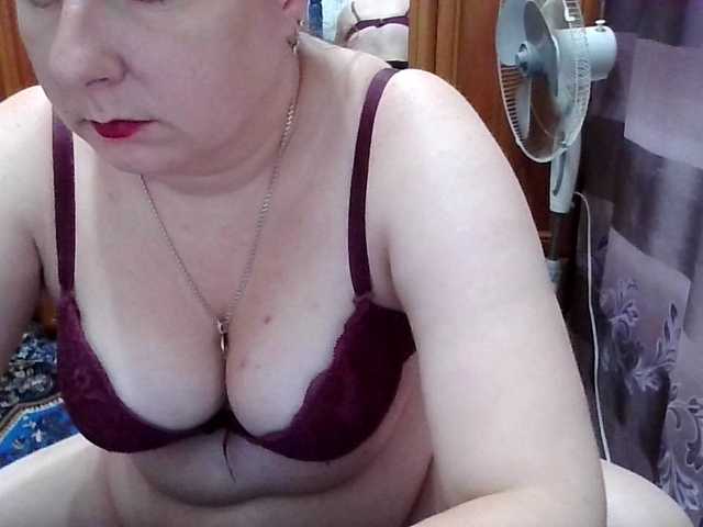SophieNightAh live webcam show
