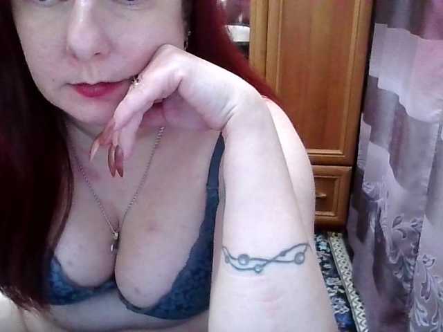 SophieNightAh live cam