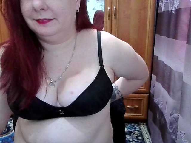 SophieNightAh live cam preview