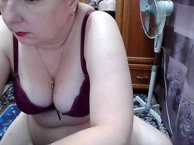 SophieNightAh live webcam show