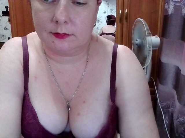 SophieNightAh live webcam show