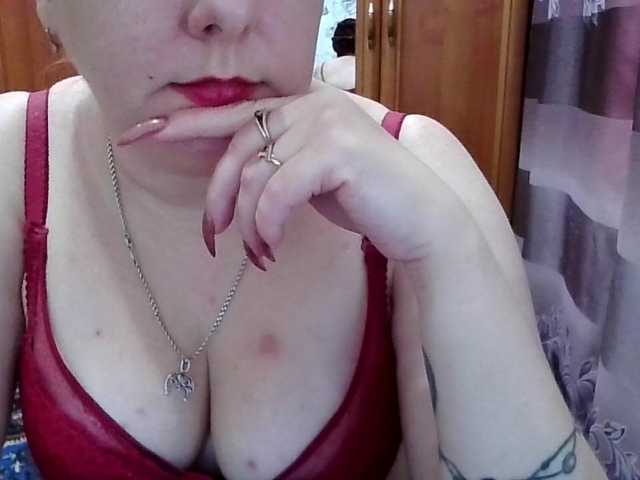 SophieNightAh live cam preview