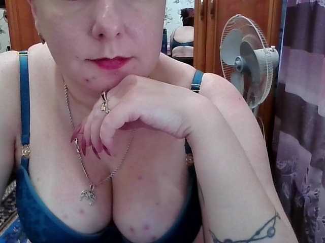 SophieNightAh live cam preview