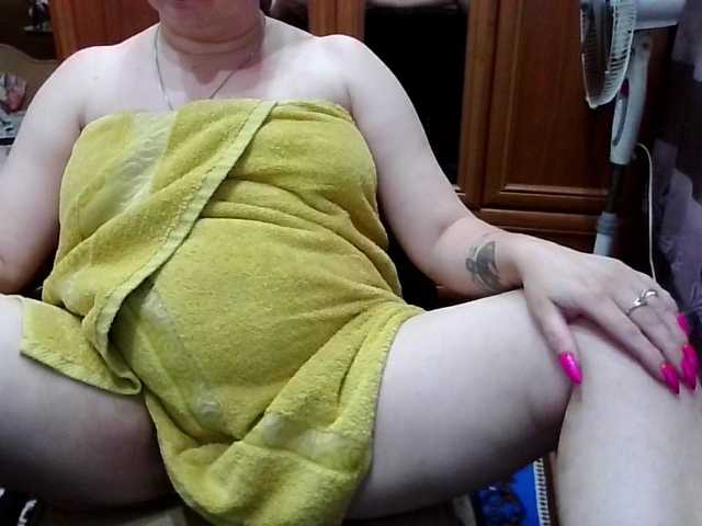 SophieNightAh live webcam show
