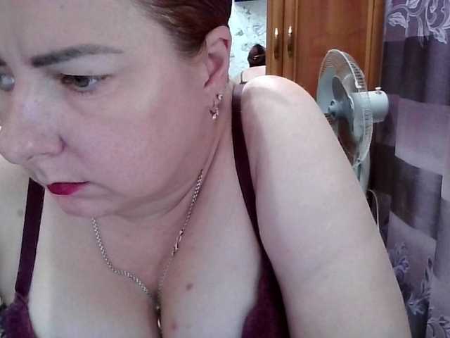 SophieNightAh live cam