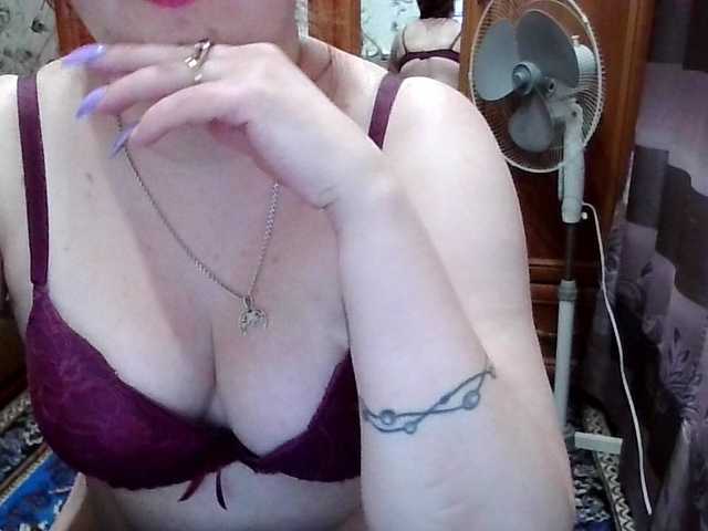 SophieNightAh live cam on BongaCams