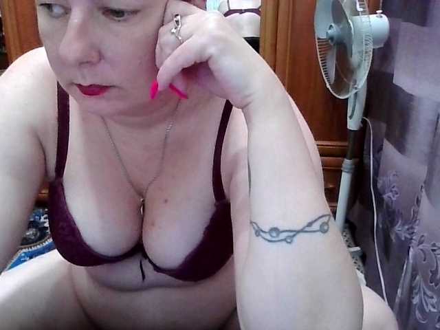SophieNightAh live webcam show